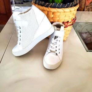 Guess hidden high  heel women's shoes